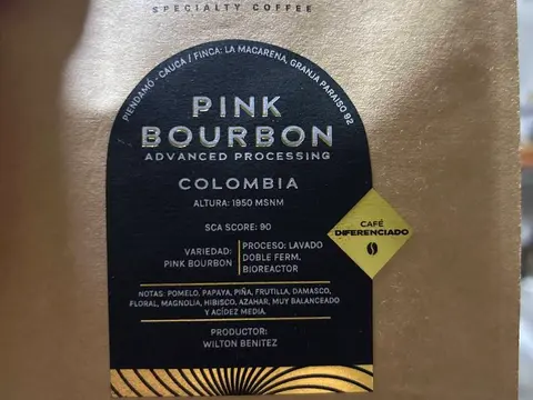 D'Lara Coffee Roasters Pink Bourbon
